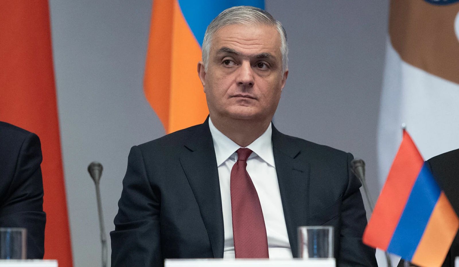 1Мгер Григорян.jpg