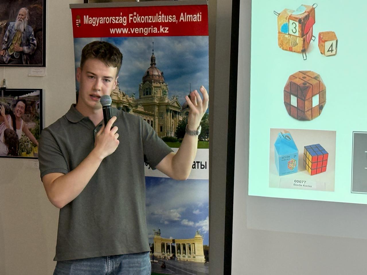 Кубик Рубика.jpg