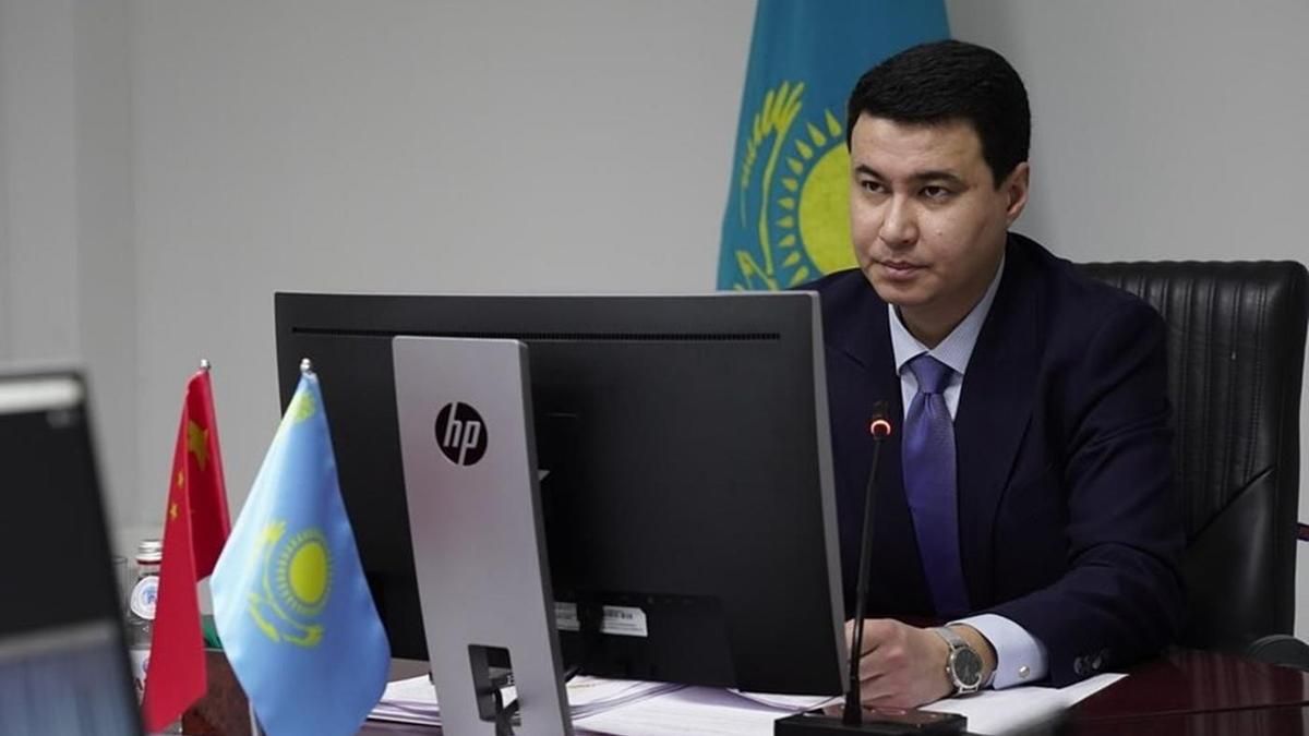 Мансур Ошурбаев.jpeg