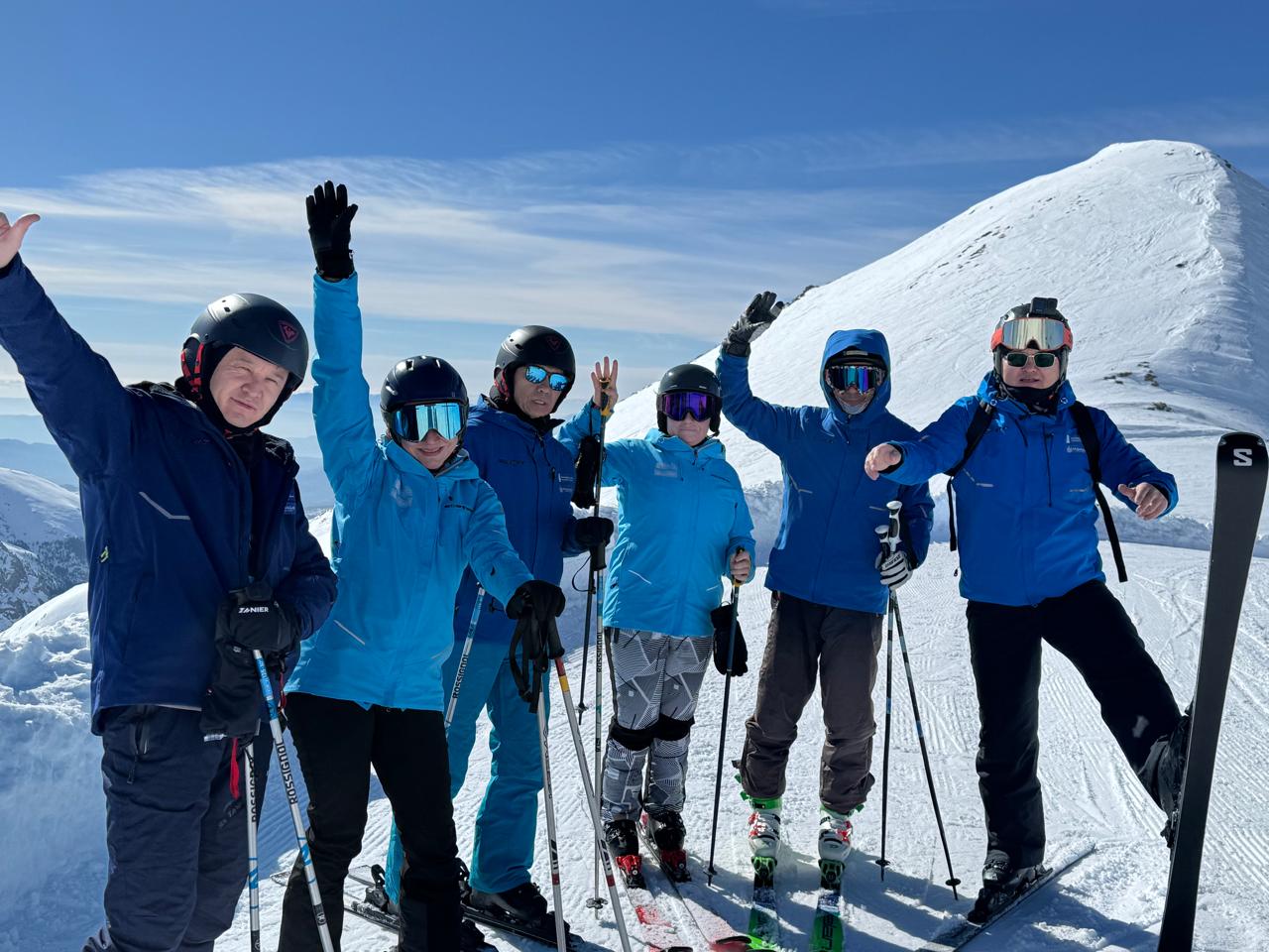 Наумецкая -Команда журналистов Казахстана.jpeg