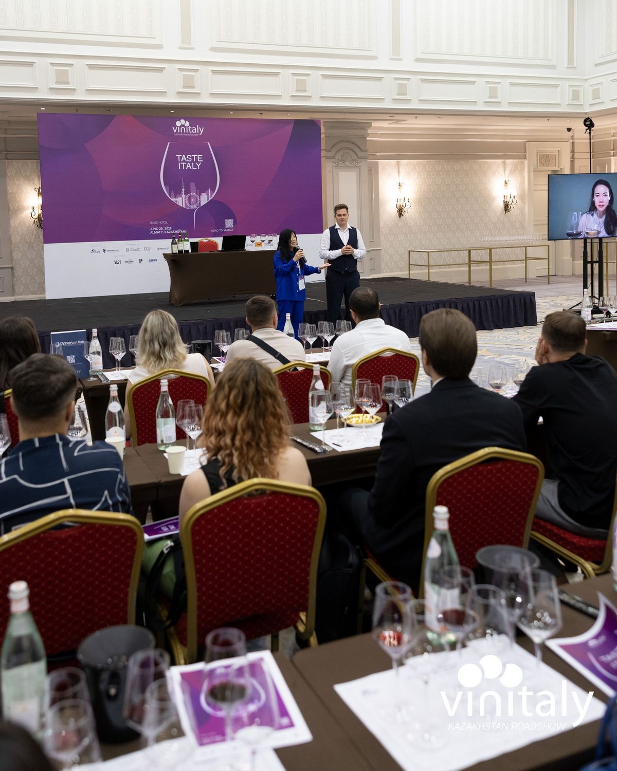 Наумецкая Vinitaly Roadshow (1).jpg