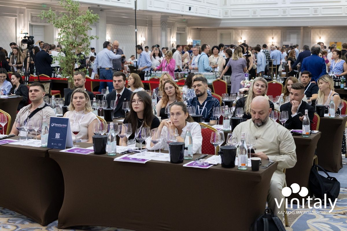 Наумецкая Vinitaly Roadshow (4).jpg
