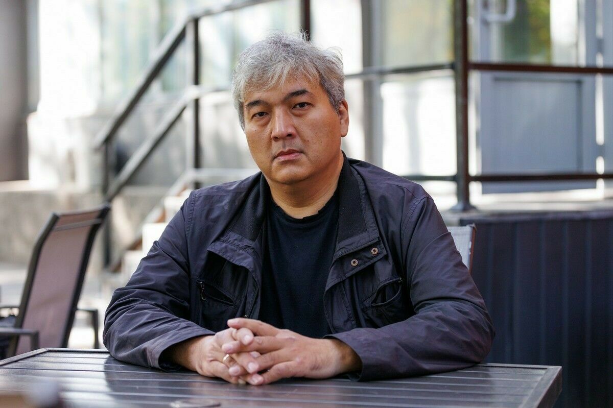 Политолог Данияр Ашимбаев.jpg