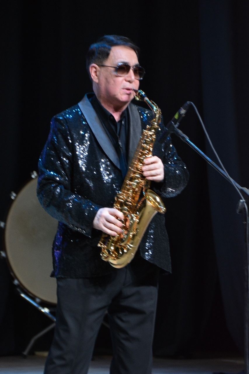 Попова композитор (2).jpg