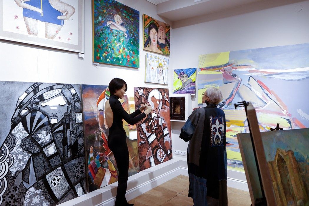 Тохтабакиев Етна галерея (2).jpg