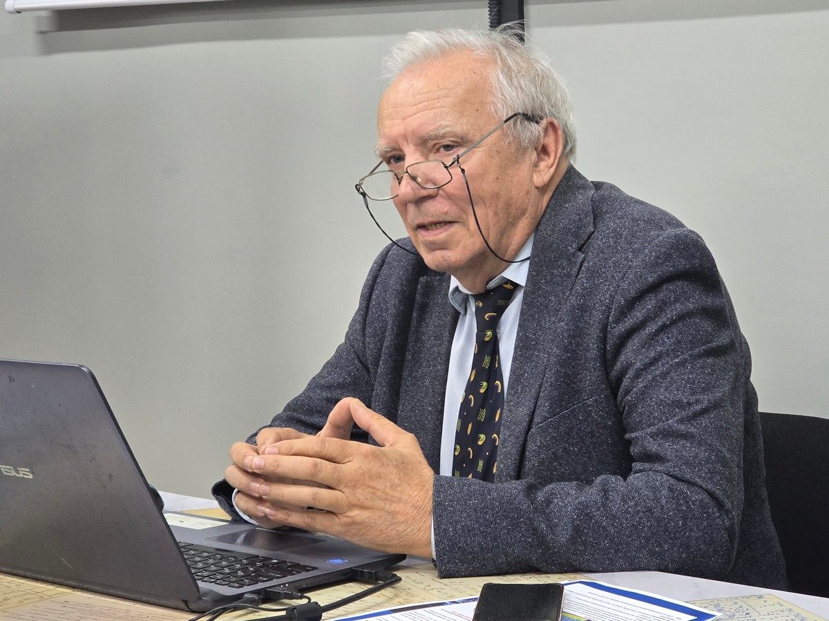 Зорина космос (4).jpg