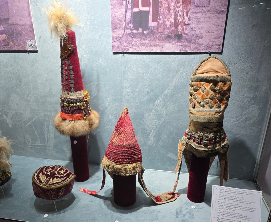 Зорина костюмы (3).jpg