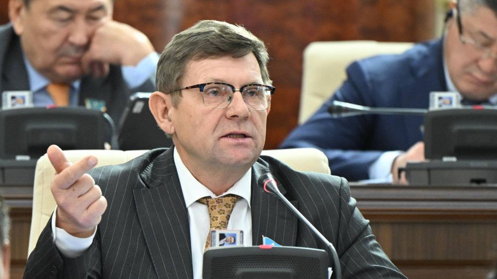 депутат Мажилиса Парламента РК Сергей Пономарев.jpg