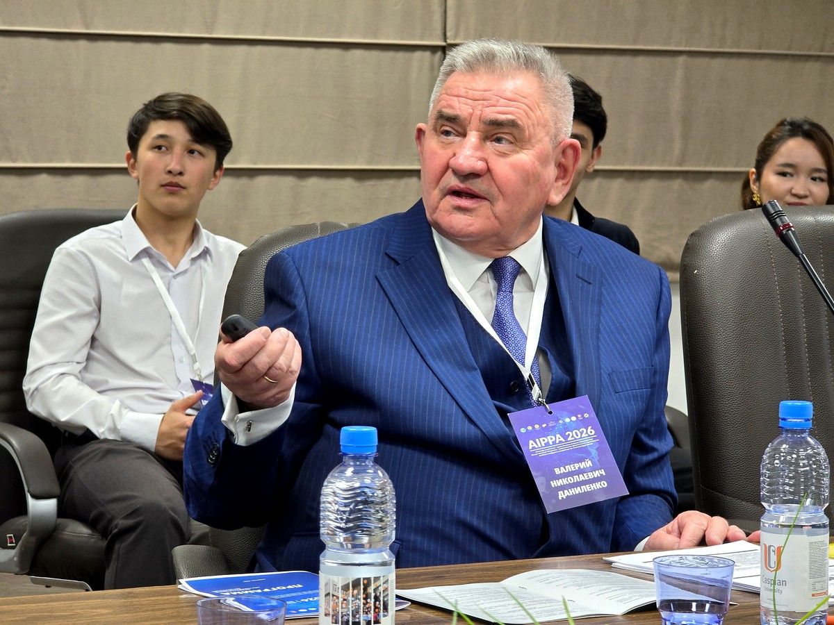 каспийский Даниленко.jpg