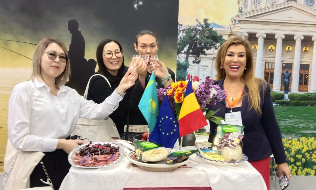 kitf словения палинка.jpg