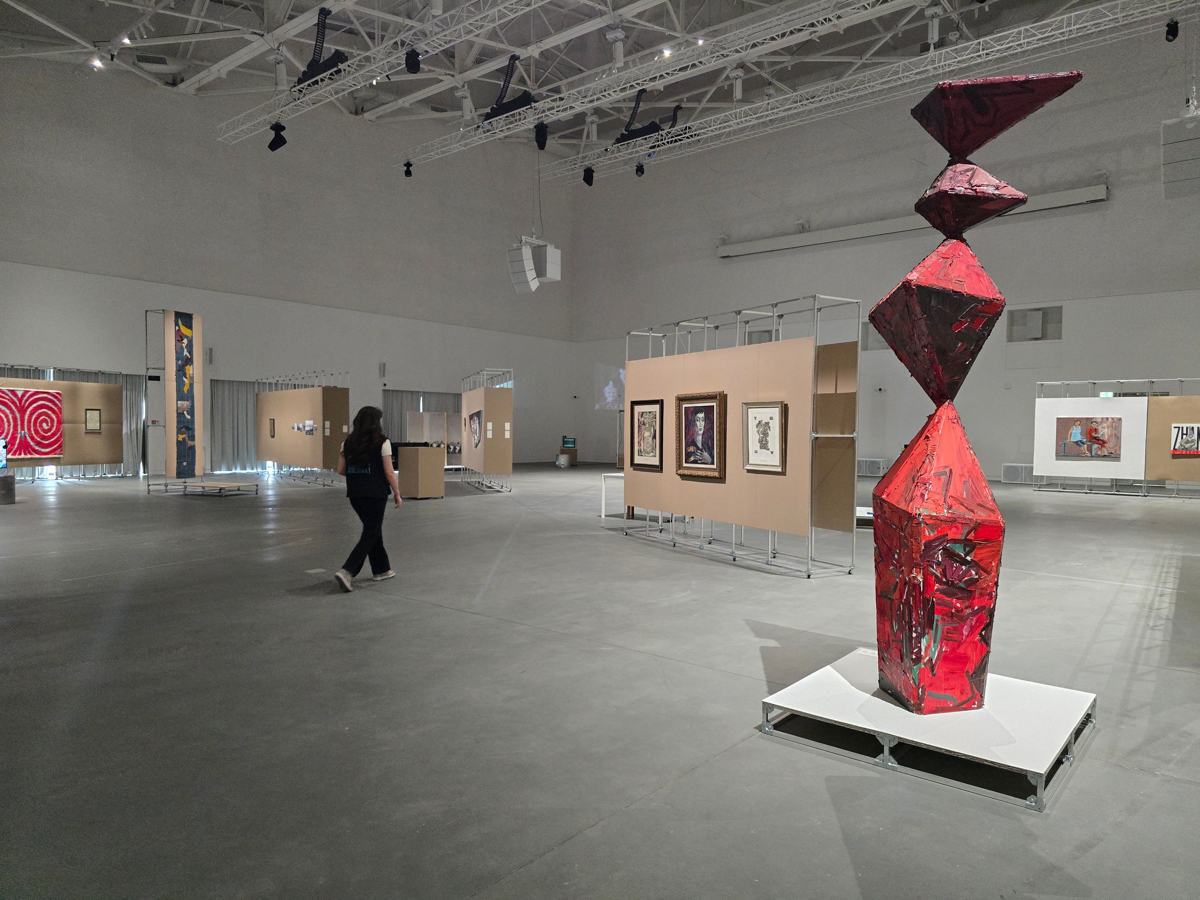 сыздыкова выставка (8).jpg