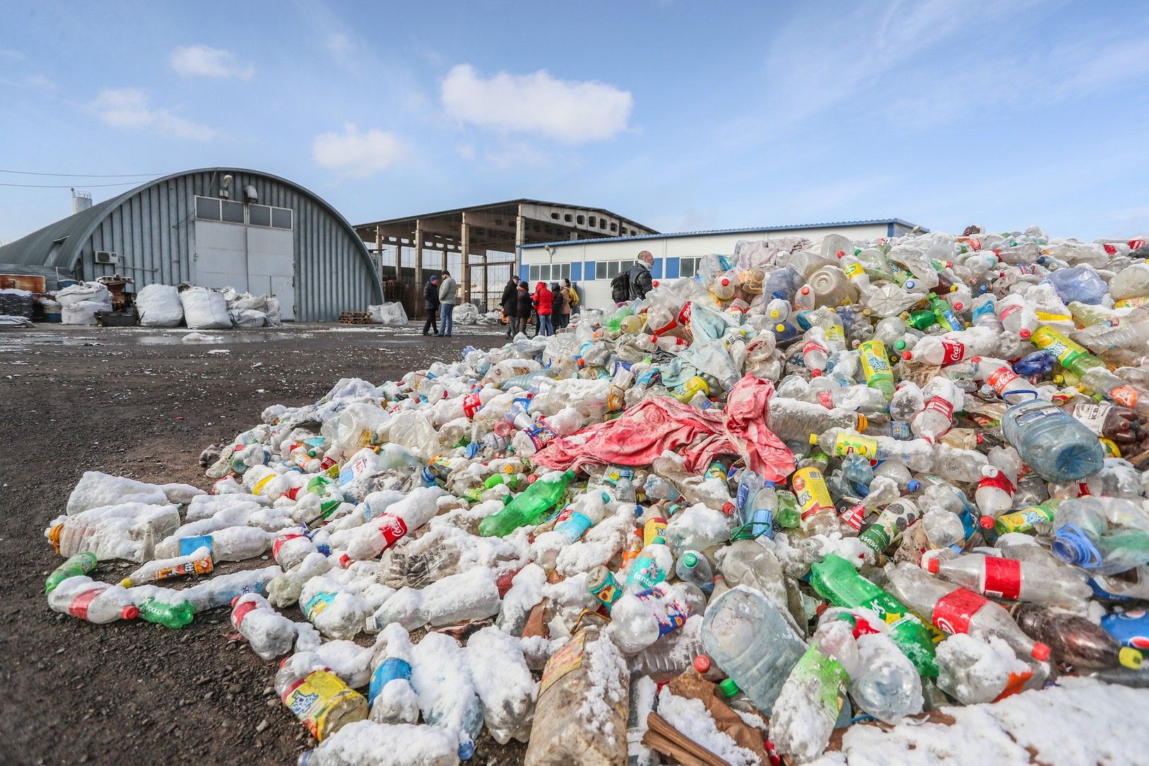 выставка упаковка мусор (2).jpg